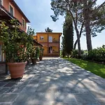 Kır Evi Corte Benedetto Montecarlo