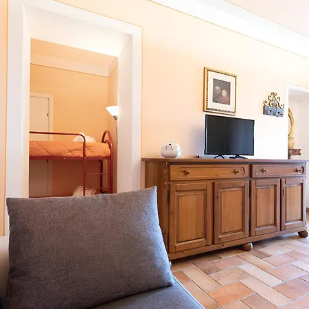 Country house Corte Benedetto Montecarlo