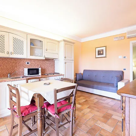 Country house Corte Benedetto Montecarlo